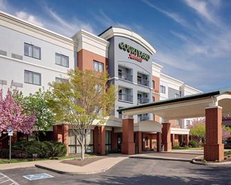 Courtyard by Marriott Pittsburgh West Homestead/Waterfront - West Homestead - Building