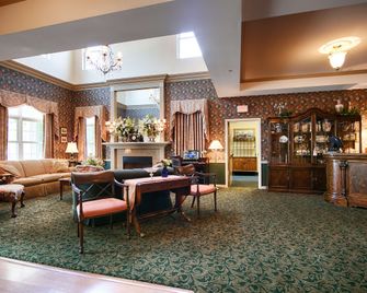 Best Western Plus Mentor-Cleveland Northeast - Mentor - Lobby