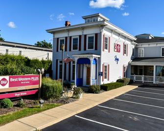 Best Western Plus Lawnfield Inn & Suites - Mentor - Building