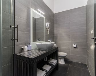 Hotel Cool Zagreb Airport - Velika Gorica - Bad