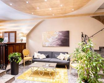 Hotel Corso - אורבייטו - סלון