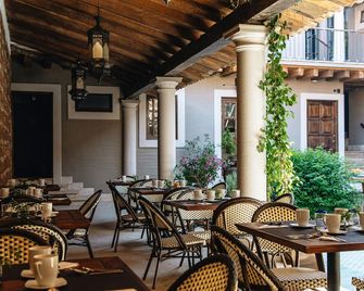 Doña Francisca Hotel Boutique - Talpa de Allende - Restaurante