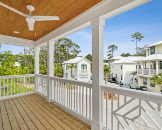 30A Beach House - Wonderland at Treetop by Panhandle Getaways - Rosemary Beach - Balcony
