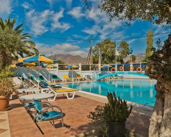 Olympic Hotel - Karpathos - Pool