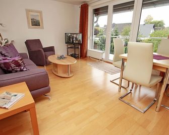 Alfred-Hagelstein-Straße, Fewo 159 - Lübeck - Living room