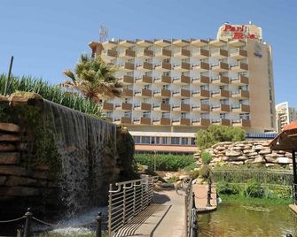 Sea Park Hotel Netanya - Netanya - Building