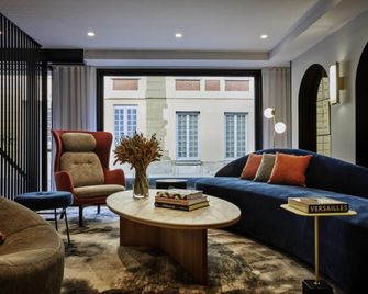 Hôtel Mercure Versailles Chateau - Versailles - Living room