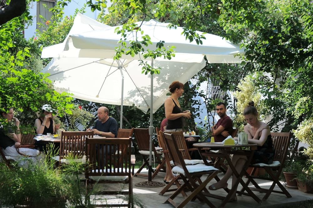 Hotel Gulec - בודרום - פטיו