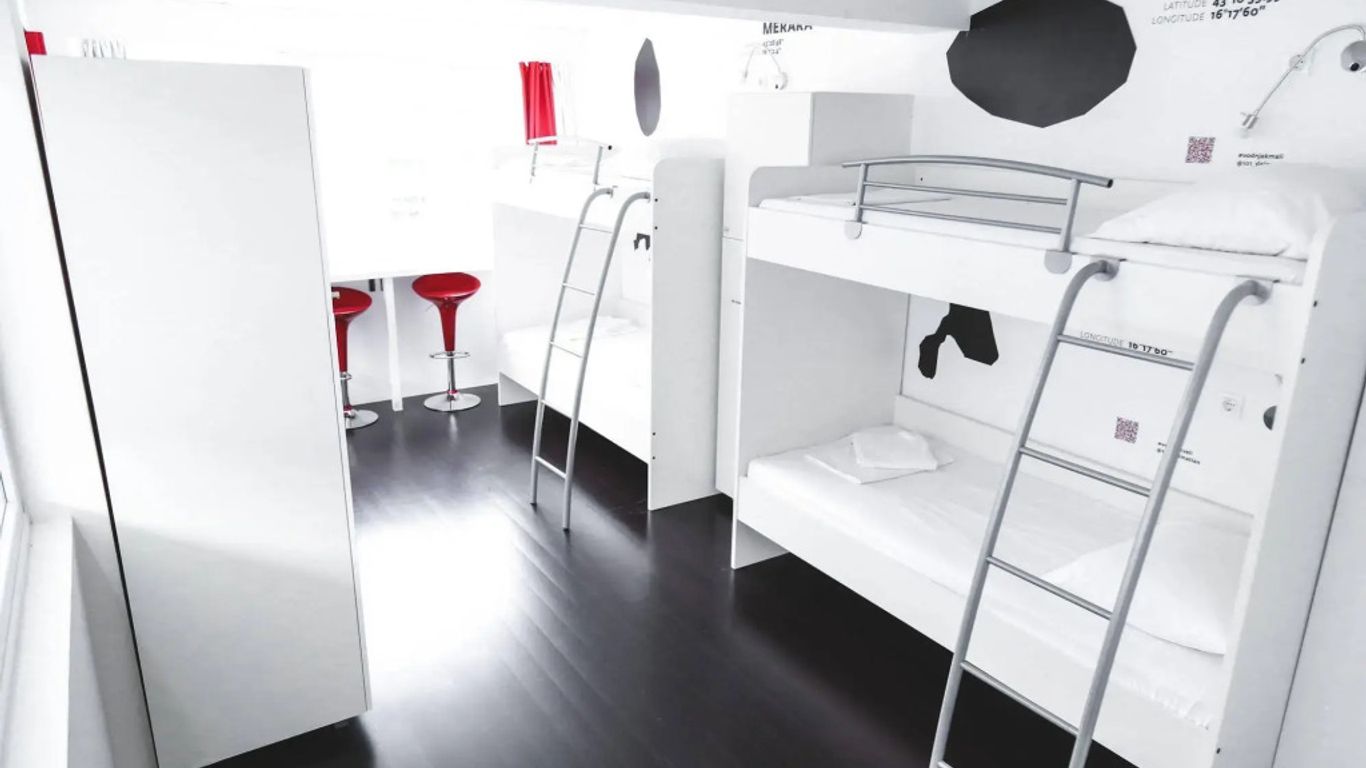 ديزاين هوستل 101 دالماتيناك