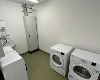 Longhouse Aparthotel - Dreieich - Wasserette