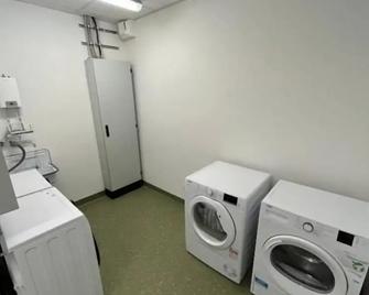 Longhouse Aparthotel - Dreieich - Wasserette