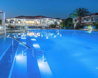 Golden Sun Hotel - Zakynthos - Bazén