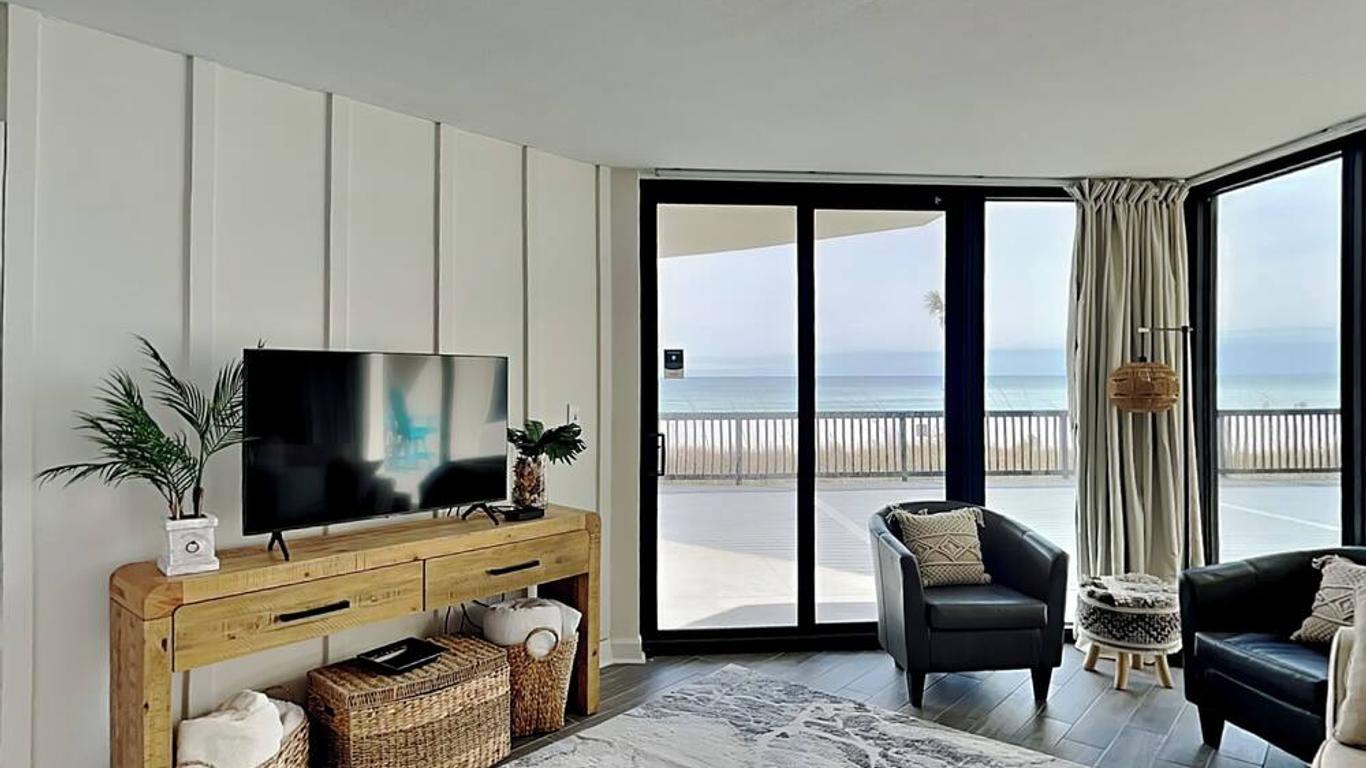 Sunbird Resort! Direct Beachfront Condo!