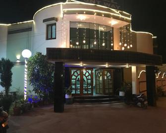 Hotel Mount Way - Ābu Road - Edificio
