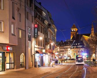 Ibis Strasbourg Centre Petite France - סטרסבור - בניין