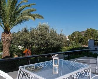 Hotel Elena - Álinda - Балкон