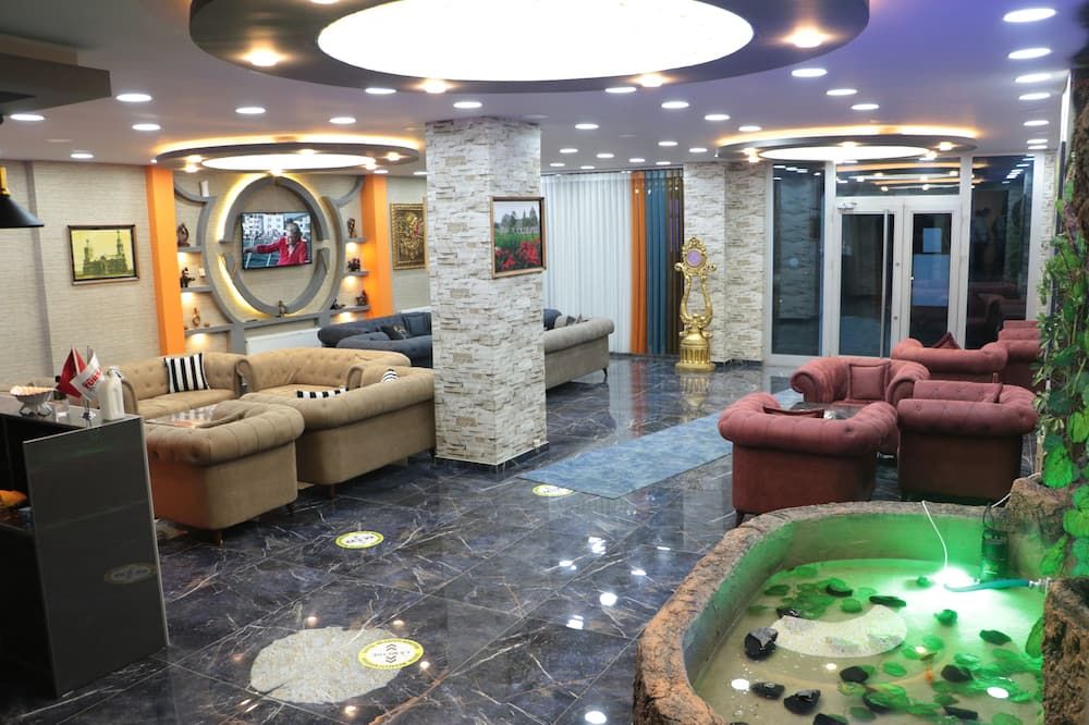 Kars Atapark Boutique Hotel - Kars - Salónek