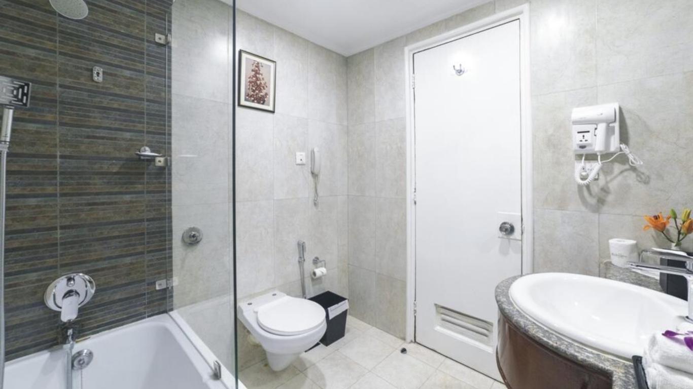Hotel Clarks Shiraz