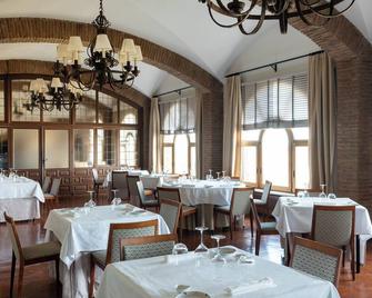 Parador De Benavente - Benavente - Restaurant