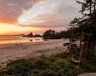 Storm Bay, Modern 1 Bed Suite and Chefs Kitchen - Ucluelet - Beach