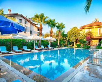 Göcek Alize Hotel - Göcek - Pool