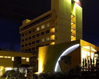 Isawa View Hotel - Fuefuki - Будівля