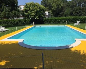 Ca Guerriera - Mantua - Pool