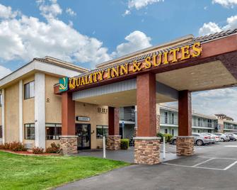 Quality Inn and Suites El Cajon San Diego East - El Cajon - Building