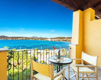 Hotel Villa Margherita - Golfo Aranci - Parveke
