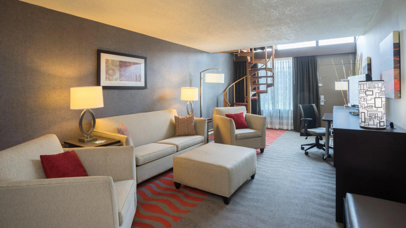 Holiday Inn Harrisburg (Hershey Area) I-81 By IHG