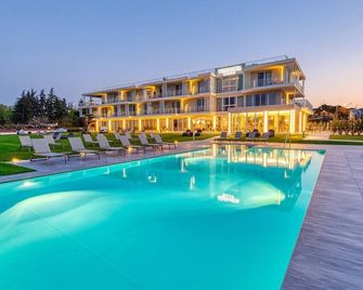 Vision Hotel - Peschiera del Garda - Bazén