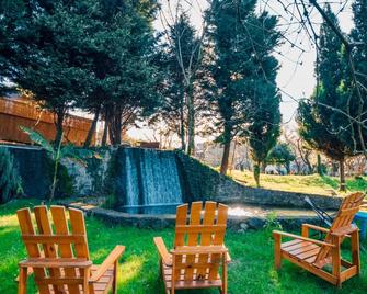 Hypnos Sapanca Glamping & Spa - Sapanca - Innenhof