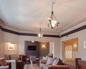 Royal Kings Arms Hotel - Lancaster - Lounge