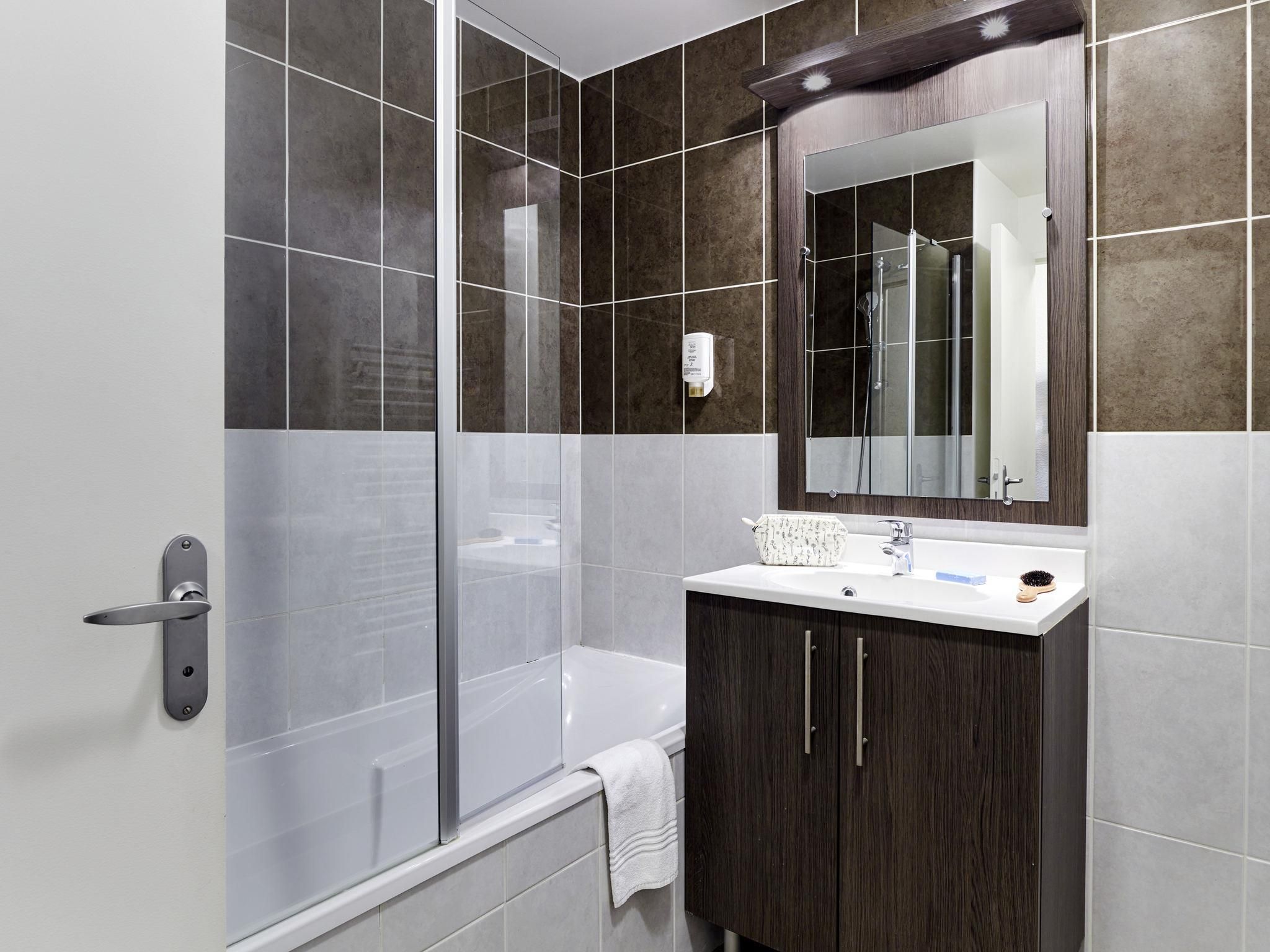 Aparthotel Adagio Access Poitiers - Poitiers - Bedroom