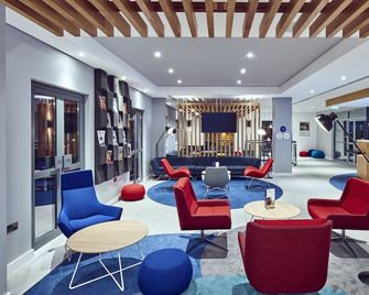 Holiday Inn Express Gibraltar By IHG - Gibraltar - Lounge