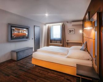 Hotel Cult Frankfurt City - פרנקפורט אם מיין - חדר שינה