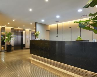 Hotel 81 Gold - Singapore - דלפק קבלה