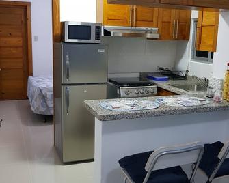 New. 1 room apartment. 3-C - Boca Chica - Cocina