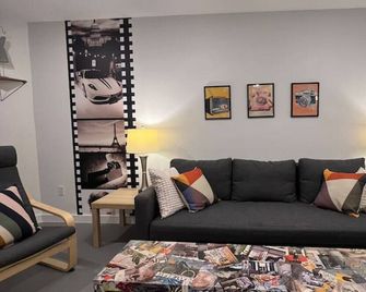 Retro Retreat - Montgomery - Huiskamer