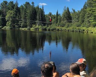 Hôtel Uniq - Forêt Ô Cascades - Rawdon