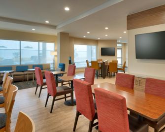 TownePlace Suites by Marriott Clovis - Clovis - Restaurant