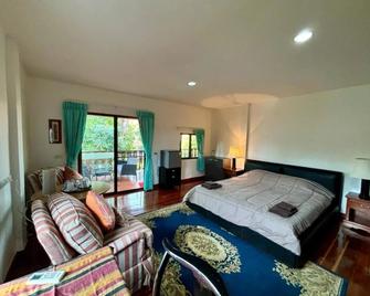 Lyndale Lodge - Sam Roi Yot - Schlafzimmer