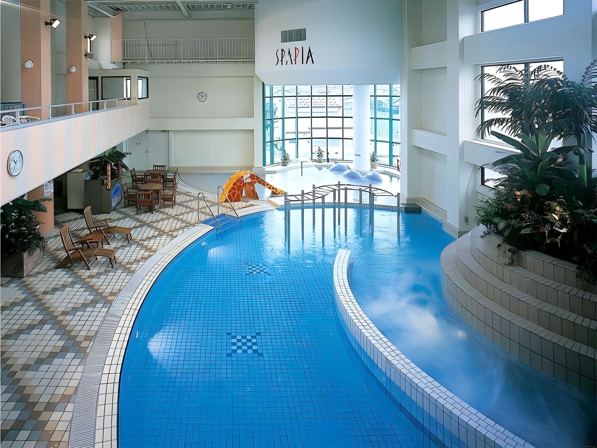 Arapia - Takaoka - Pool