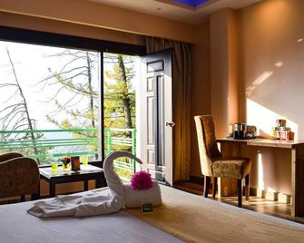 Aachman Nature Valley Resort - שימלה - חדר אוכל