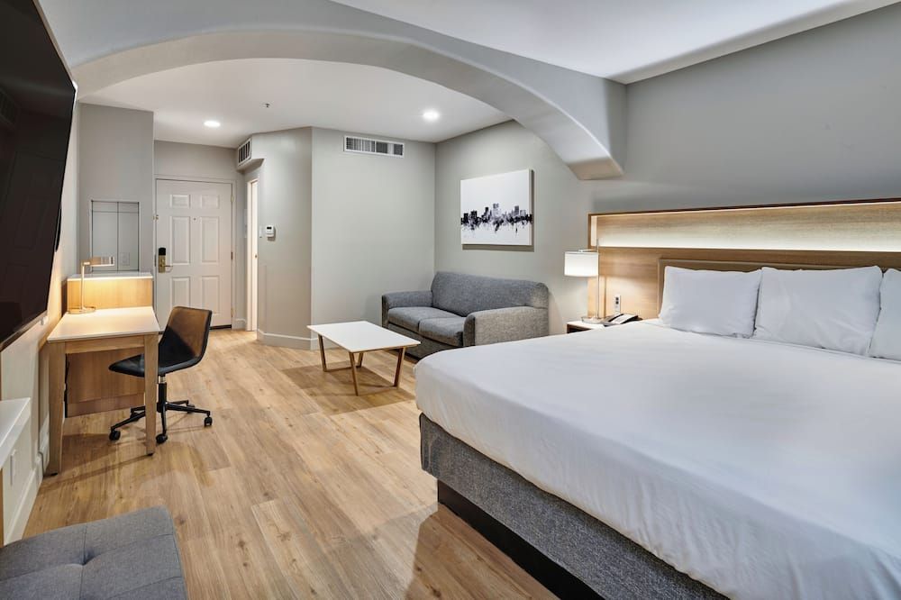 Radisson Hotel El Paso Airport