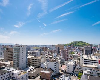 APA Hotel Matsuyamajo-Nishi - מאטסויאמה - נוף חיצוני