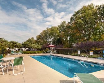 Anchorage Inn Rochester - Rochester - Bazén