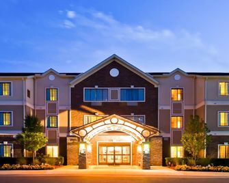 ستاي بريدج سويتس ديترويت نوفي باي آيتش جي - نوفي - مبنى