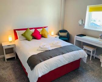 The Lounge - Newhaven - Bedroom
