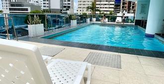 Hotel Atlantic Lux - Cartagena - Bể bơi